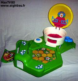 annees, années, 80, 80's, eighties, Maxtv80, ruche, merveilleuse, VULLI, jouet, abeilles, butina, mily, pilou, jouets, arbe, magique, citrouille, mysterieuse