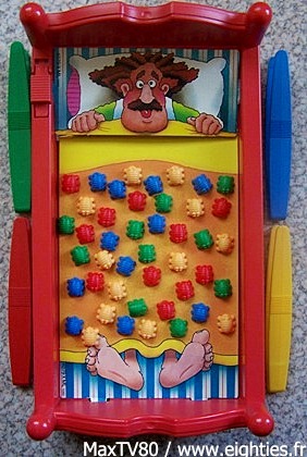 années, annees, 80, 80's, noël, 1985, 85, MB, Piqu'puces, pique, puces, jeu, jeux, jouet, jouets, lit, 