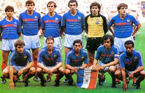 annees 80, 80's, eighties, soccer, foot, football, platini, euro 1984, France, champion, ballon, but, michel, sportif, uefa