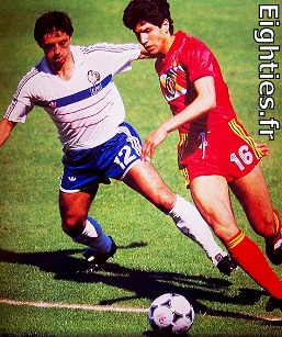 annees 80, 80's, eighties, soccer, foot, football, platini, euro 1984, France, champion, ballon, but, michel, sportif, uefa