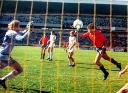 ANNEES 80, 80's, eighties, foot, coupe du monde, Mondial, Football, Jean-Pierre PAPIN, PLatini, Giresse, tigana, souvenirs, sport, 1986, mexique, Mexico, maradonna, MARADONA