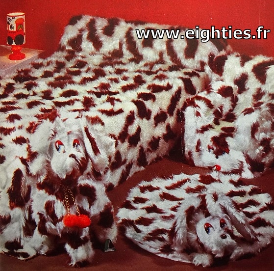 Décoration kitsch vintage années 70 Années 80 Chambre peluche