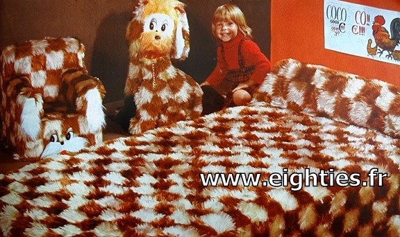 Décoration kitsch vintage années 70 Années 80 Chambre peluche
