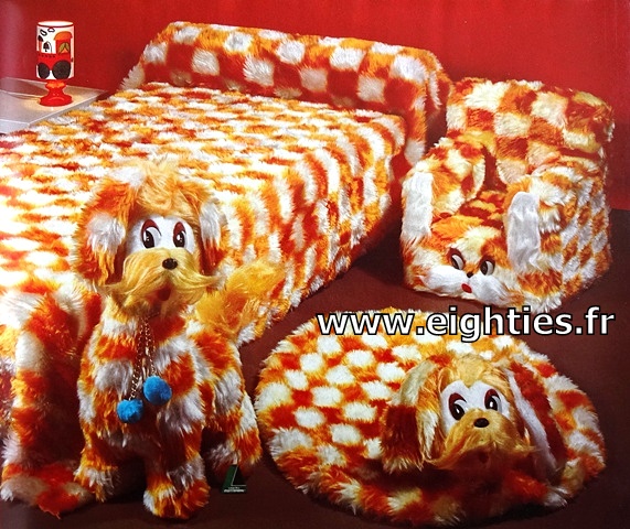 Décoration kitsch vintage années 70 Années 80 Chambre peluche