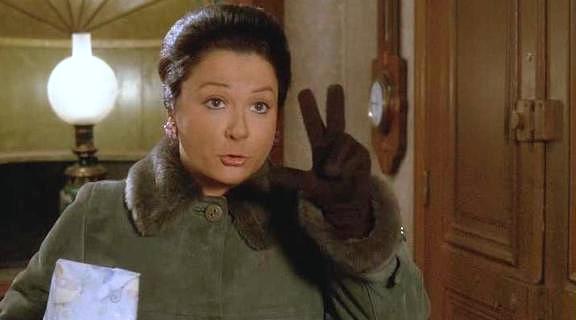 Mme Musquin Josianne Balasko Le Père Noël est une ordure années 80