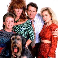 Série mariés 2 enfants famille Bundy
