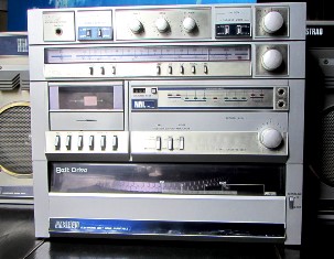 chaine-hifi-amstrad-annees-80