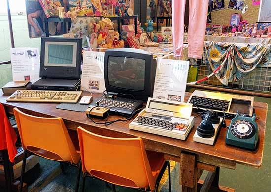 https://www.eighties.fr/wp-content/uploads/2020/02/Expo_retrocomputer.jpg